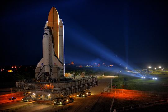 Discovery's Final Rollout - Image courtesy Larry Tanner, United Space Alliance